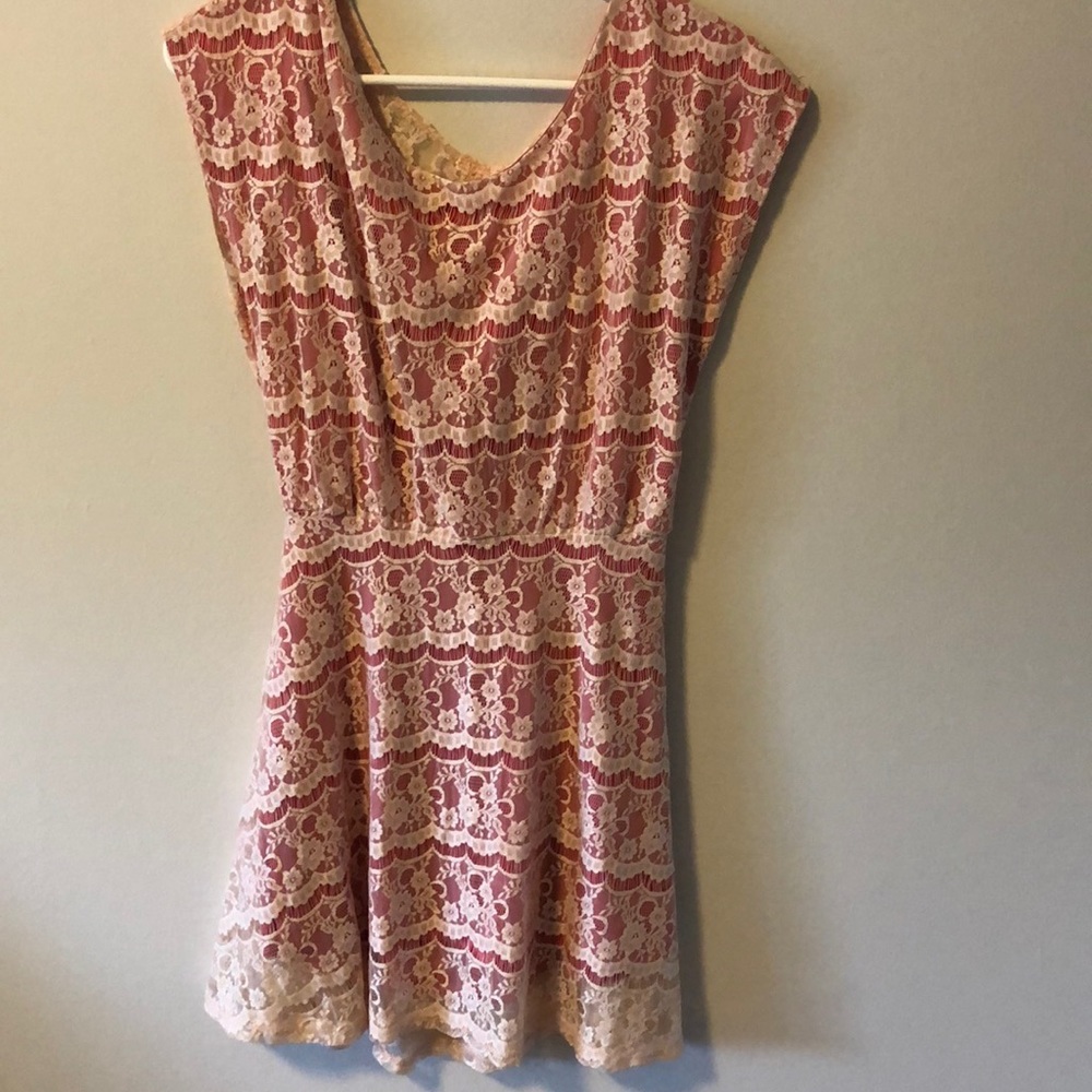 🌻Lacey Dress